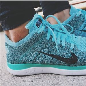 Nike Free Flyknits in Glacier Ice Blue-Women’s 7.5